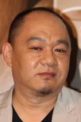 杜来峰（赵君饰演）