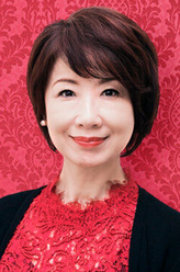 波多野君枝（伊藤兰饰演）