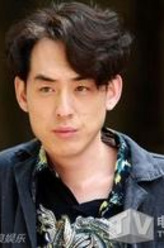 贾东升（刘欢饰演）