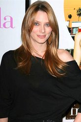 艾普尔·鲍白剧照