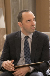 托尼·海尔剧照