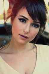 Sloane Sandburg（米拉娜·薇恩翠饰演）