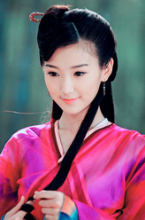 南宫翎（毛晓彤饰演）