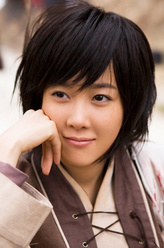 李智雅（李智雅饰演）