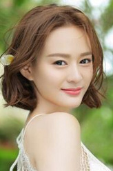 柳雨烟（周昕妤饰演）