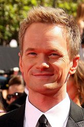 Colonel Carl Jenkins（尼尔·帕特里克·哈里斯饰演）