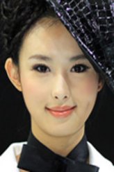 黎洛儿（翟凌饰演）