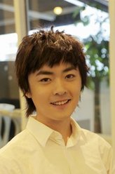 洪卓立（洪卓立饰演）