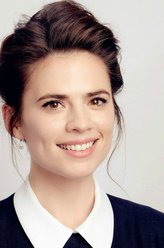 海莉·阿特维尔（海莉·阿特维尔饰演）