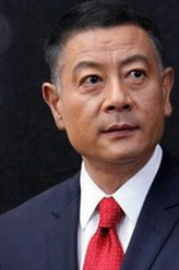 欧战军（巫刚饰演）