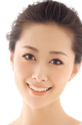 李东艾剧照
