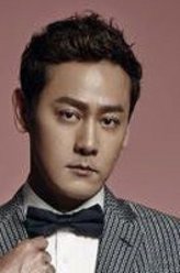 威廉（邱心志饰演）