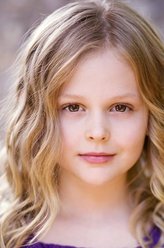 艾米丽·阿琳·林德（艾米丽·阿琳·林德饰演）