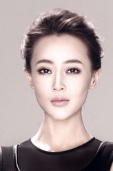 董芊芊（万妮恩饰演）