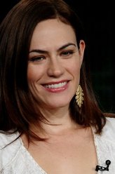 Wendy Rhoades（玛姬·丝弗饰演）