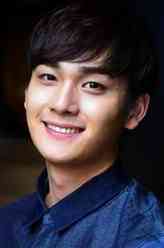 道阿朗（曺胤瑀饰演）