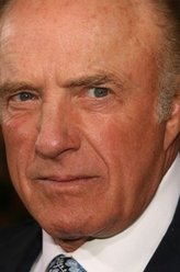 詹姆斯·肯恩剧照