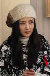 向小雨（何洁饰演）