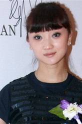 周颖（张瑶饰演）