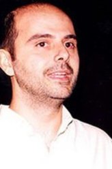 阿里·莫沙法剧照