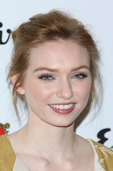 埃莉诺·汤姆林森剧照