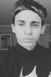 莫伊塞斯·阿里亚斯剧照