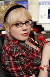 佩内洛普·加西亚（克斯汀·范奈丝饰演）