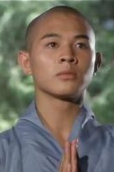 觉远（李连杰 饰演）