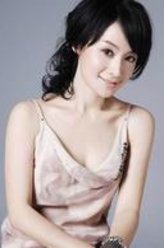 阿梅（姚芊羽饰演）