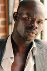 Djimon Hounsou（杰曼·翰苏饰演）