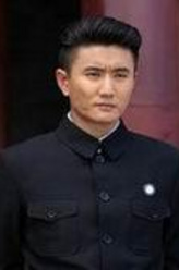 孟天慕（老五）（叶静饰演）