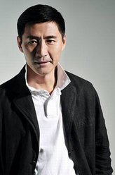 燕双鹰（张子健饰演）