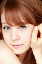 山田·birkenstock·京子（特林德尔·玲奈饰演）