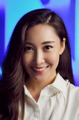警校女考官（陈祉希饰演）