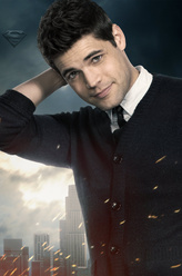 温·肖特（杰瑞米·乔丹饰演）