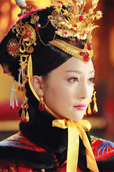 郭布罗·婉容（蒋林静饰演）