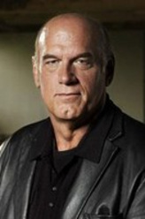 杰西·温图拉（杰西·温图拉饰演）