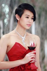 胡杏儿剧照