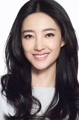 刘郁芳（王丽坤饰演）