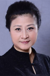 叶母（康英 饰演）