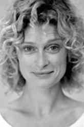 莱娜·恩卓剧照