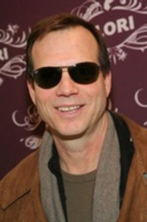 加利·艾尔维斯剧照