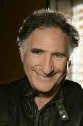 Julius Levinson（贾德·赫希饰演）