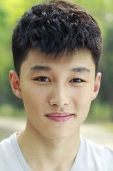 陈乔年（代旭饰演）