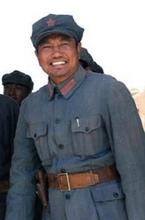 彭德怀（姚居德饰演）