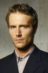 迈克尔·瓦尔坦剧照