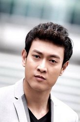 石磊（李超饰演）