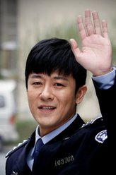 杨先（林雨申饰演）