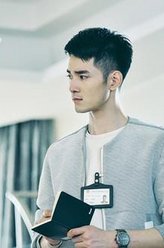 周小篆（何奉天饰演）