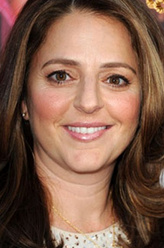 Beth Wiedner（安妮·玛莫罗饰演）